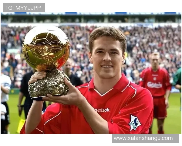 12号天才：足球场上的耀眼之星